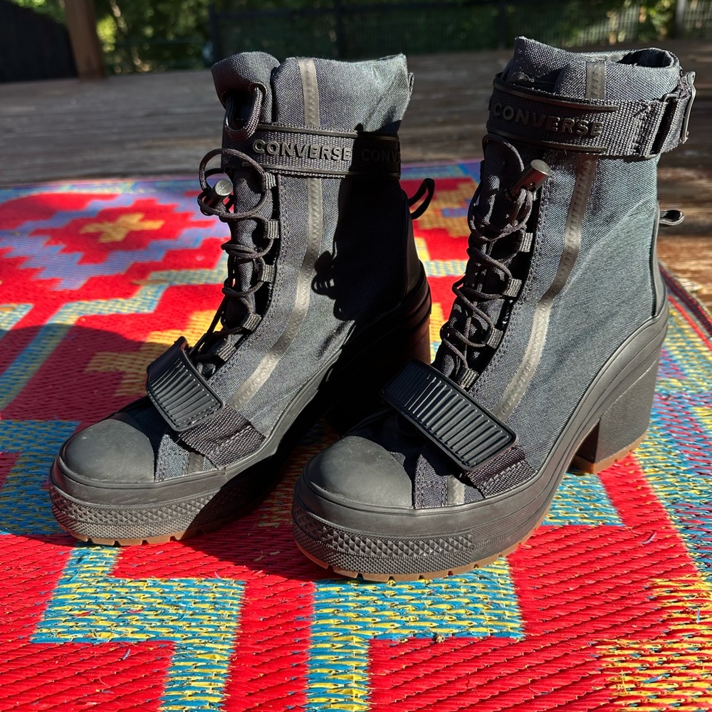 Converse Chuck 70 ALL BLACK De Luxe Heel size 8